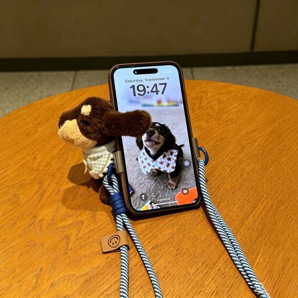 Niedliche Cartoon-Dackel-Plüsc – Phone Accessories Cute Bewertung und Preis